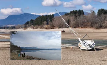 Voda ustúpila, neporiadok zostal. Ľudia sa pustia do čistenia brehov Liptovskej Mary