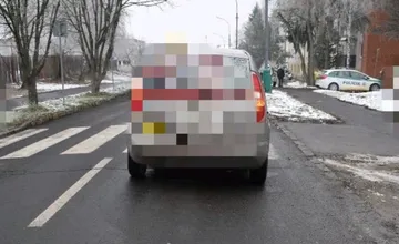 Sedemdesiatročný vodič zrazil ženu na priechode pre chodcov na Orave. Alkohol úlohu nehral