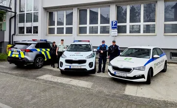 Mestskí a štátni policajti na Kysuciach spoločne zachránili život 43-ročnej žene