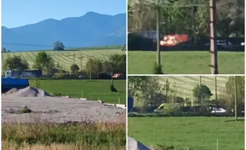 Na vyťaženej ceste I/18 sa zrazil kamión s osobným autom, posádka je zranená (VIDEO)
