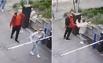 VIDEO: Výbuch hnevu pri rampe v Žiline. Žena kopancami poškodila parkovací automat hotela