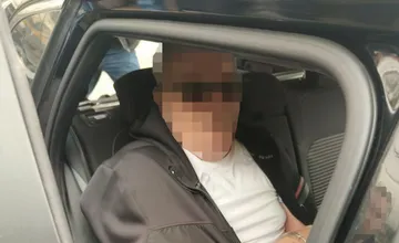 Na Kysuciach zadržali hľadaného cudzinca. Môže byť súčasťou organizovaného zločinu