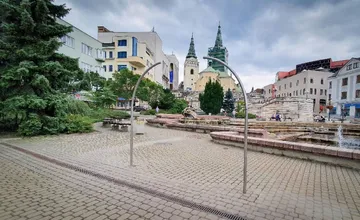 Vodná hmla v Žiline funguje na plné obrátky. Najnovšie sa ňou budete môcť schladiť aj v Martine