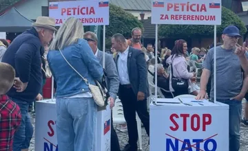 Ďalšie kontroverzie na oslavách zvrchovanosti v Starej Bystrici? Petícia aj odmietnutie protiruských sankcií
