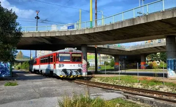 Vlaky medzi Žilinou a Rajcom opäť nebudú premávať, výluka však nepotrvá dlho