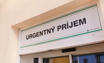 V žilinskej nemocnici vyčíňal agresívny pacient. Napadol personál, spacifikovali ho SBS-kári