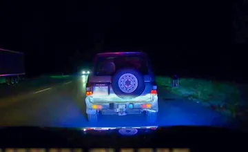 Poriadne opitý vodič si to namieril pod Strečno, za Žilinou ho zastavili policajti