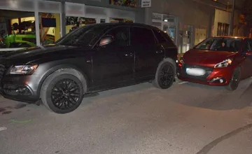 Pri prejazde ulicou nabúrala do zaparkovaného auta, 37-ročná žena nafúkala skoro 3 promile