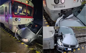 FOTO: Pri železničnej nehode na Kysuciach sa nik nezranil, spôsobil ju vodič automobilu