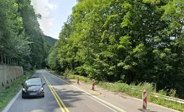 Zosunutý úsek pod Strečnom zostáva bez opravy. Práce presunuli na jar 2026