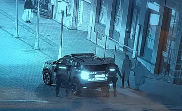 Policajti pomáhali dezorientovanej pani, ktorá nevedela, kde býva. Nestalo sa jej to prvýkrát