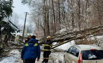 Obce v okolí Žiliny náhle ostali bez elektriny. Došlo k poruche na vysokom napätí