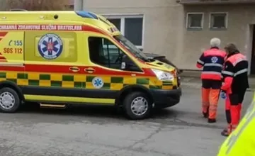 Kým Oravec pomáhal žene, ktorá odpadla v parku, zmizol mu batoh. Čo sa s ním stalo?