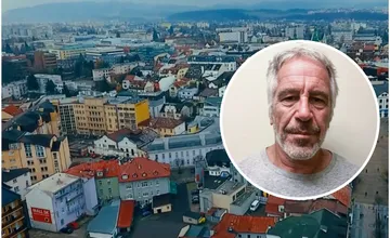 V Epsteinových spisoch sa spomína aj kúpa domu  pri Žiline, odporučili mu tu nehnuteľnosť