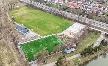 Budúcnosť futbalového areálu v Brodne riešia poslanci aj štátne orgány. Do hry vstúpil protest prokurátora