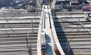 VIDEO: Ako aktuálne vyzerá dostavba nadjazdu na Ulici 1. mája v Žiline?