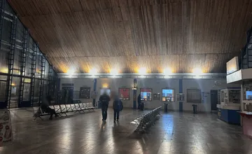 Prekvapivý moment na stanici v Čadci ukázal, že technológie niektoré veci nenahradia. Ľudskosť je dôležitejšia