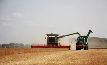 Spor medzi farmármi a družstvom na Orave sa vyostruje. Gazdovia sa boja o pôdu aj o dotácie