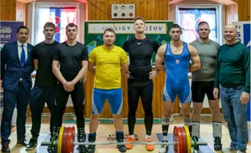 FOTO: Kysučania ovládli ligu vzpierania, po prvom kole vedú tabuľku 