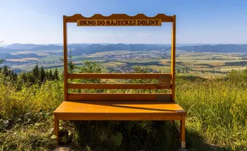 V Rajeckej doline láka turistov aj fotografov jedinečná atrakcia. Dostanete sa tam pešo aj na bicykli