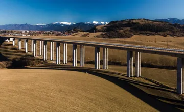 Otvorenie diaľnice na Liptove sa opäť posúva, stále riešia zosuvy. Ráž hovorí o novom termíne