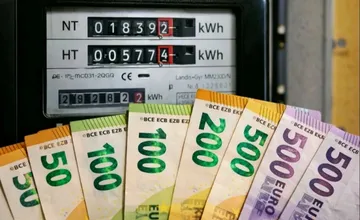 Druhá vlna energopomoci mešká. Niektorí nedostali ani prvý šek, ľudia sú v neistote