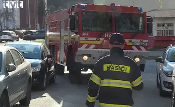 Martinskí hasiči odhalili veľkú hrozbu. K niektorým bytovkám sa pri požiari nedostanú pre zle parkujúce autá