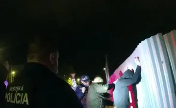 Krvavá dráma pri športovej hale v Žiline má dohru. Útočník putuje do väzby, nožom zranil troch ľudí