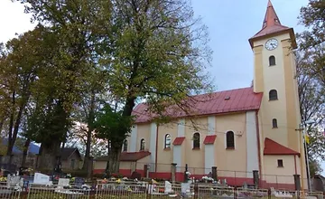 Na fasáde kostola v Belej sa objavil hanlivý nápis. Prípad rieši polícia, obec prosí o informácie