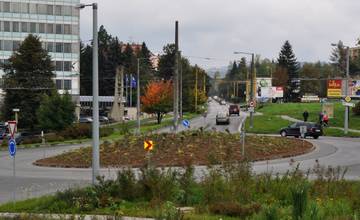 Kruhový objazd Na Hlinskej ulici bude mať novú výsadbu
