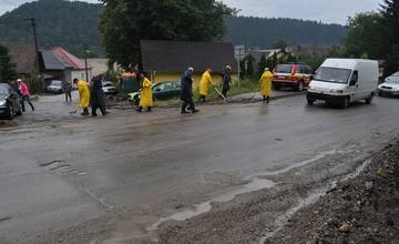 Mesto Žilina naplno pracuje na odstraňovaní škôd po pondelkovej búrke