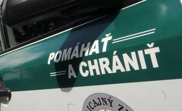 Policajti spoločne s občanmi zachránili ľudský život