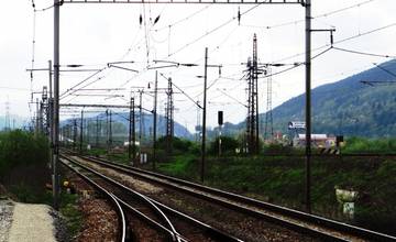 Staršia žena sa pri Tepličke nad Váhom hodila pod vlak