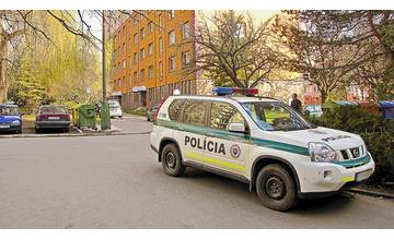 Tragédia na sídlisku Vlčince. Skokom z okna sa rozhodol ukončiť svoj život 42-ročný Jozef