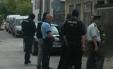 V Rajci vo štvrtok zasahovali kukláči