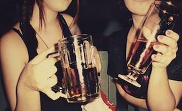 Výsledky prvej piatkovej razie: 21 skontrolovaných prevádzok, 17 chytených mladistvých