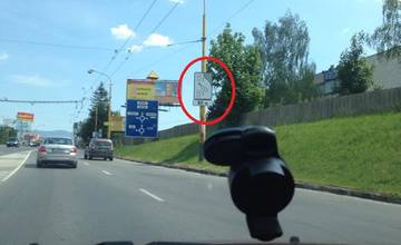 Žilinčania sa dočkali, značka zipsového radenia už visí pri plavárni