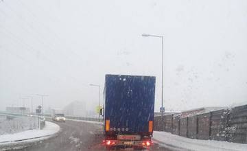 Zo Žiliny sa tak skoro nedostanete, všetky smery sú upchaté