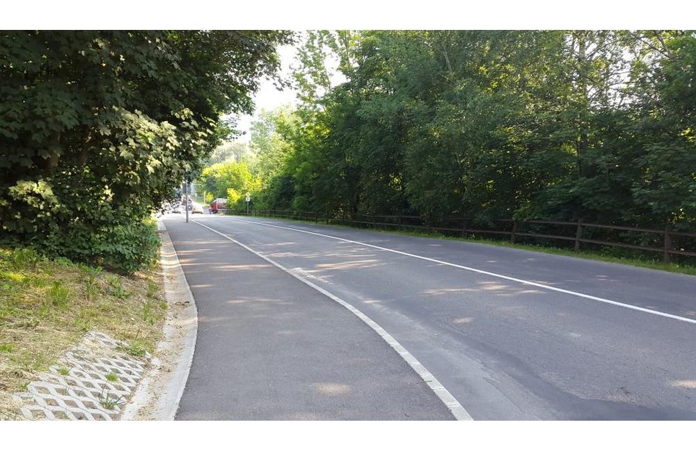 Nezmyselne zakončený chodník na Rosinskej ceste bude mať pokračovanie, foto 2