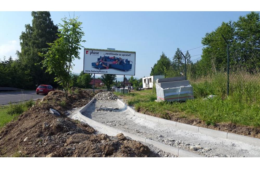 Nezmyselne zakončený chodník na Rosinskej ceste bude mať pokračovanie, foto 6