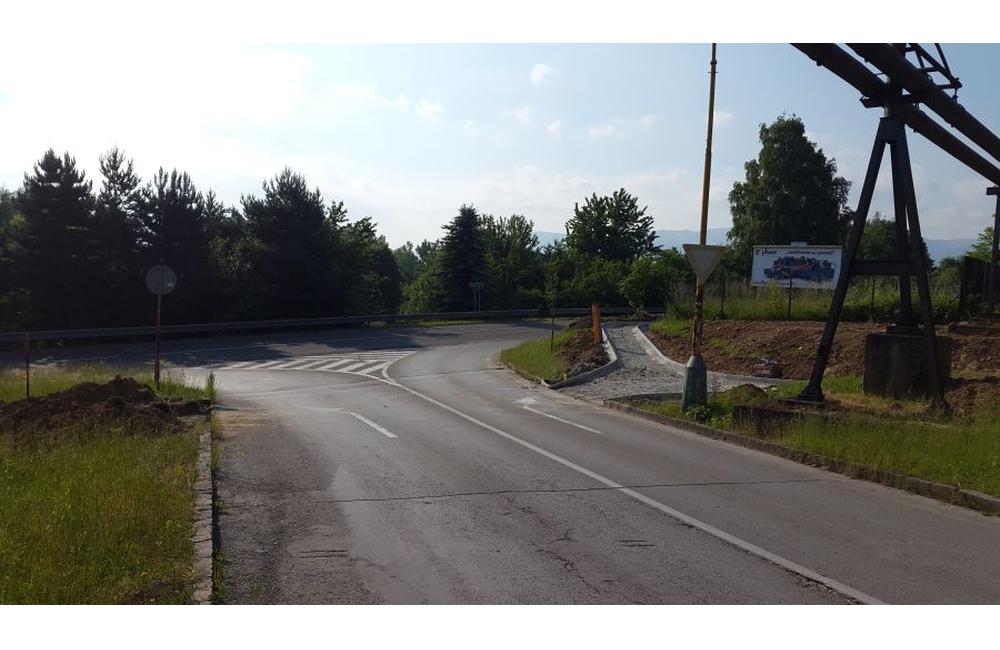 Nezmyselne zakončený chodník na Rosinskej ceste bude mať pokračovanie, foto 7
