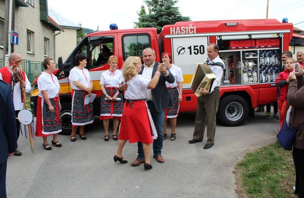 Nové hasičské vozidlo pre DZH Brodno, foto 2