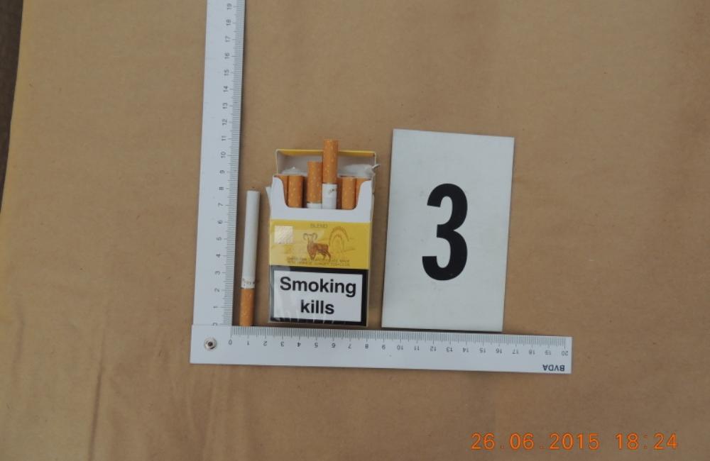 Colníci zadržali v Turzovke viac ako 700 tisíc nelegálnych cigariet, foto 5