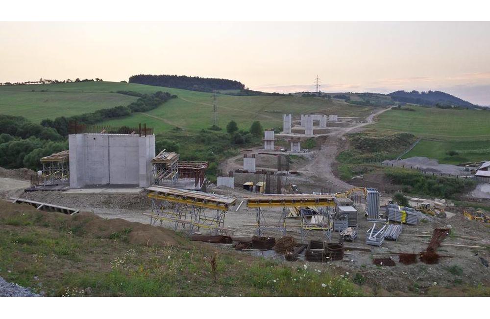Priebeh prác na výstavbe D1 Hričovské Podhradie - Lietavská Lúčka, foto 6
