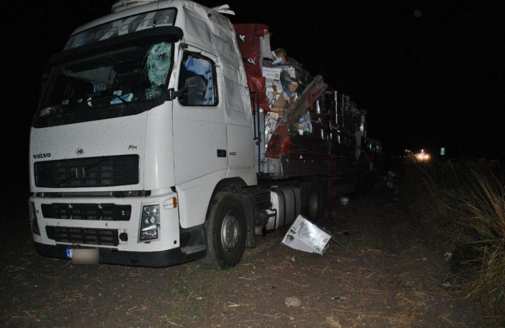 Zrážka dvoch kamiónov pri Martine 28.8.2015, foto 2
