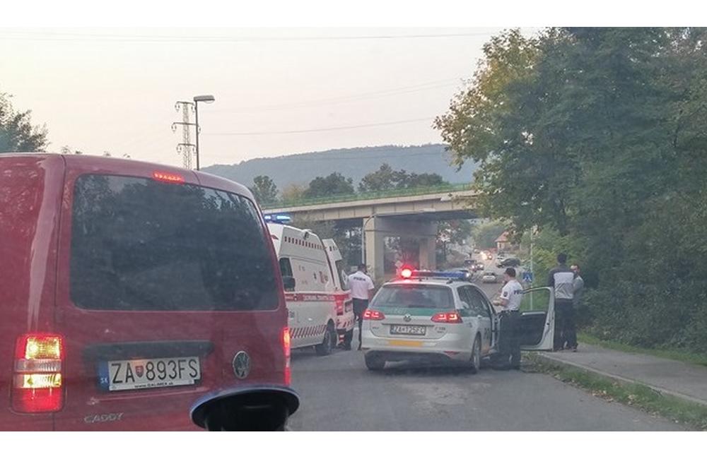 Nehoda na križovatke Rosinská cesta - Bagarova 5.10.2015, foto 1