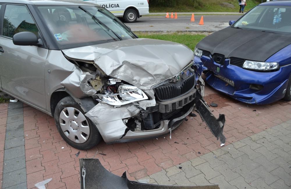 Práve sa deje: Vážna nehoda na Vysokoškolákov, foto 16