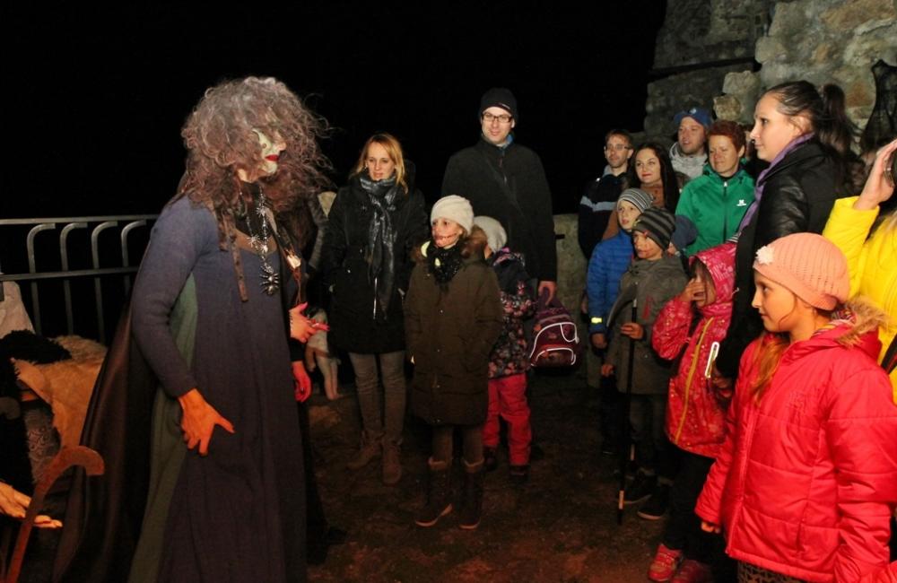 Sezónu na hrade Strečno tradične uzatvára Noc duchov 2015, foto 2