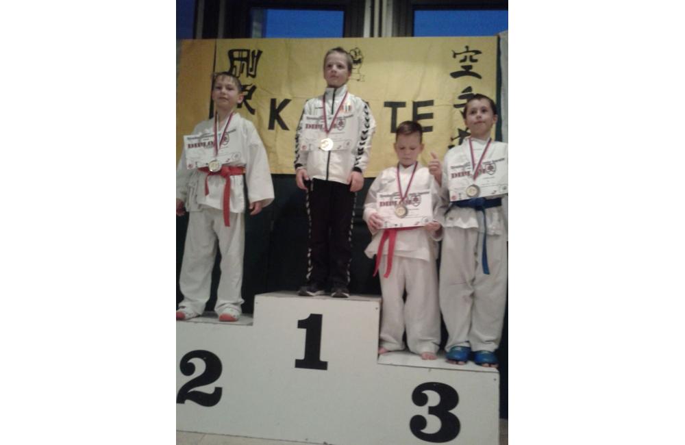 9 medailí pre Karate Klub AC Uniza Žilina na MSsZK, foto 9