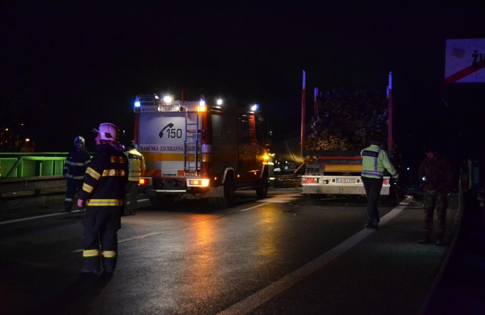 Dopravná nehoda na ceste I/18 pri Žiline - 23.11.2015, foto 2